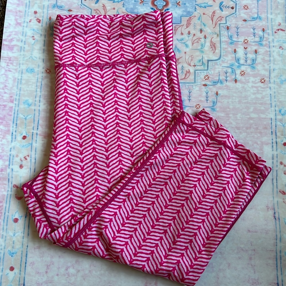 Vineyard Vines Pink Whale Leggings size XL